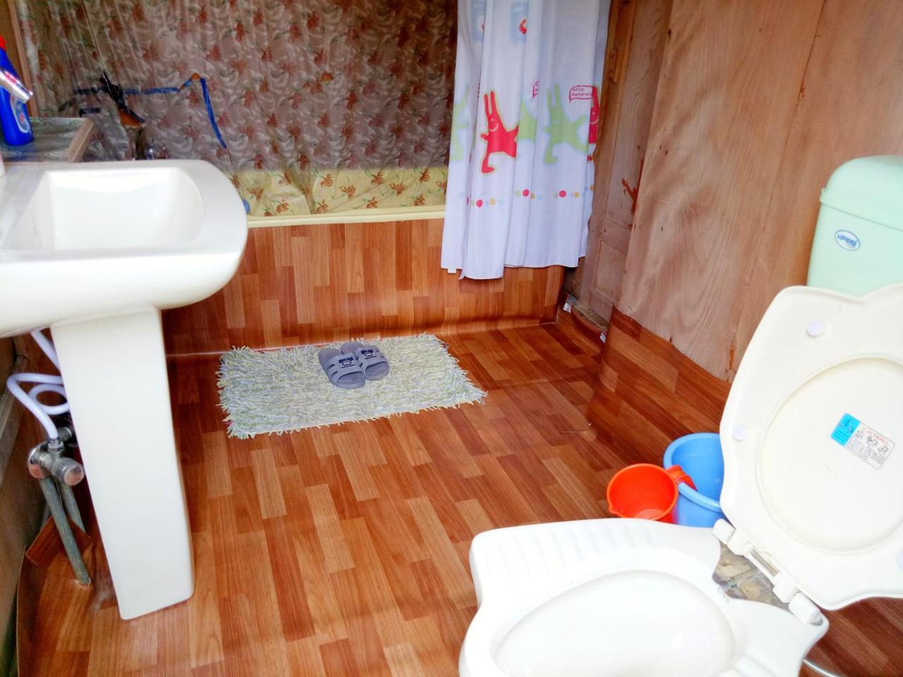 Отель New Bul Bul Group Of Houseboats Srinagar Durgjan Экстерьер фото